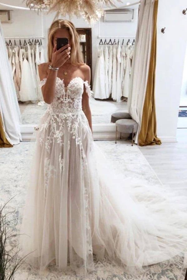 Charming Tulle A Line Sweetheart Wedding Dresses With Lace Appliques, PW401 | a line wedding dress | bridal gown | wedding dress stores | promnova.com