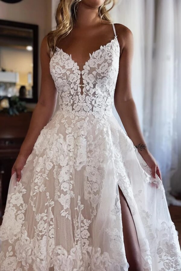 Tulle A Line Spaghetti Straps Sweetheart Neck Wedding Dress With Slit, PW460 | v neck wedding dress | tulle wedding dress | summer wedding dress | promnova.com