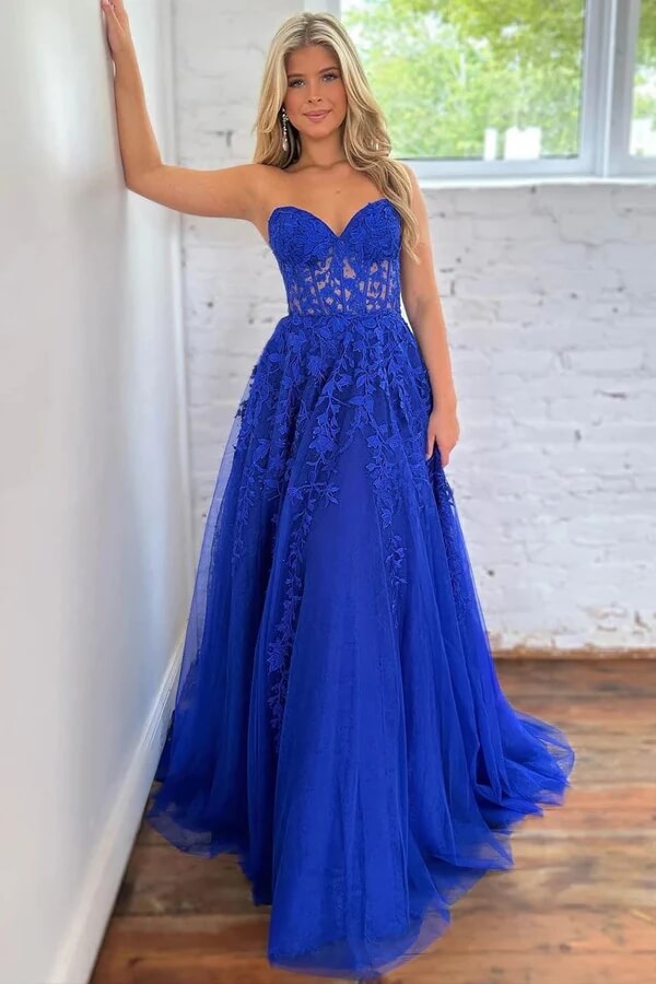 Lavender Strapless Lace A-line Tulle Floor Length Prom Dress US 10 / Custom Color Lavender Strapless Lace A-line Tulle Floor Length Prom Dress US 10 / Custom Color