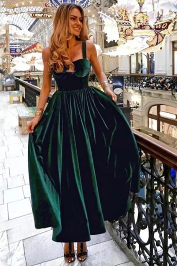 Green prom dresses | long formal dresses | evening gown | promnova.com
