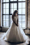 Gorgeous Tulle Ball Gown Sweetheart Wedding Dresses With Lace Appliques, PW293