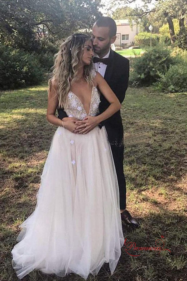 Boho Chic Pearl Beading V-neck Tulle Wedding Dresses With Appliques Custom Size / As Picture Boho Chic Pearl Beading V-neck Tulle Wedding Dresses With Appliques Custom Size / As Picture