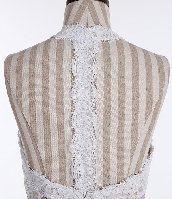 White Chiffon A-line Lace Halter Sleeveless Long Beach Wedding Dresses PW246 from promnova.com